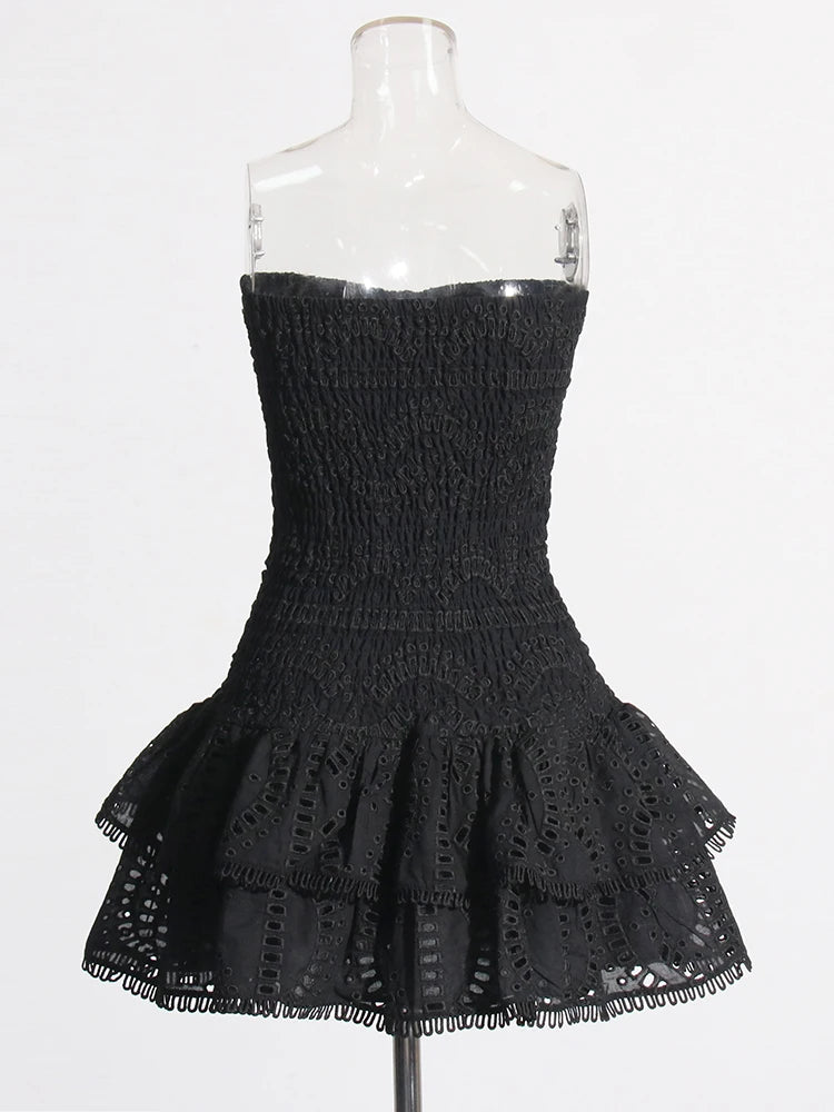 TWOTWINSTYLE Designer Mini A Line Dresses Strapless Sleeveless High Waist Spliced Ruffles Hem Elegant Slimming Dress Female New
