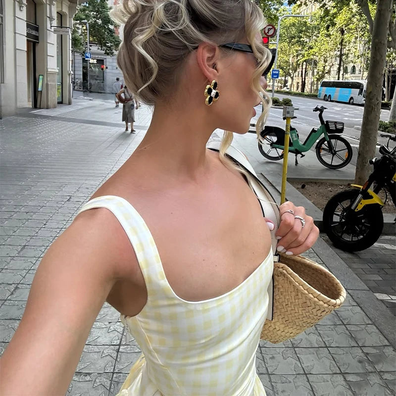 Lady Solid Sleeveless Sling Dress Backless Slim Pleated Hem Square Neck Plaid A-line Dresses Women Vacation Summer Midi Robes