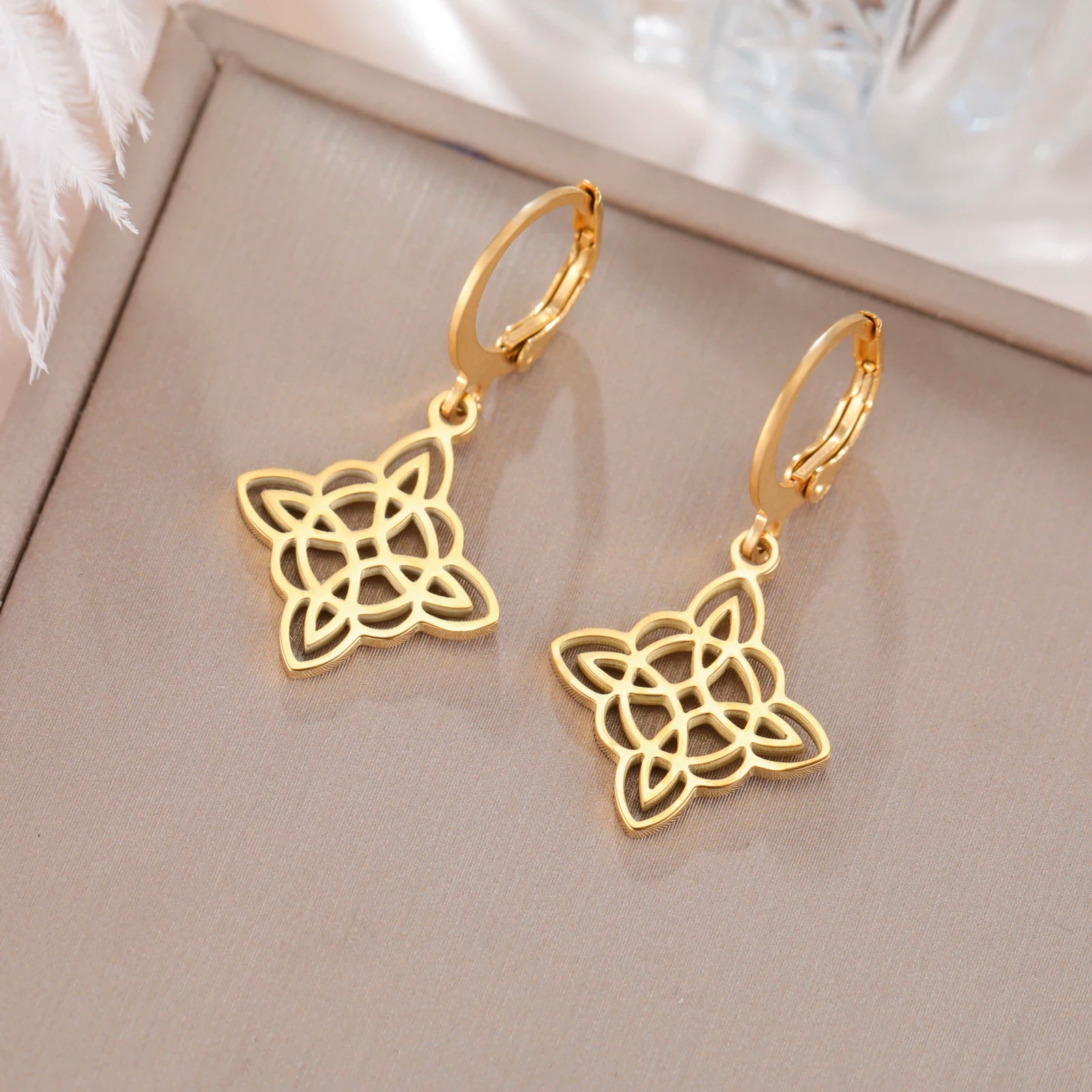 EUEAVAN 1 Pair Witch Knot Earrings for Women Witchcraft Stainless Steel Irish Celtics Knots Earring Lucky Amulet Jewelry Gift