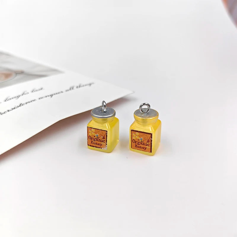 10pcs New Bee Beverage Charms for Jewelry Findings Cute Resin Strawberry Jam Pendant for Keychain Earrings C513