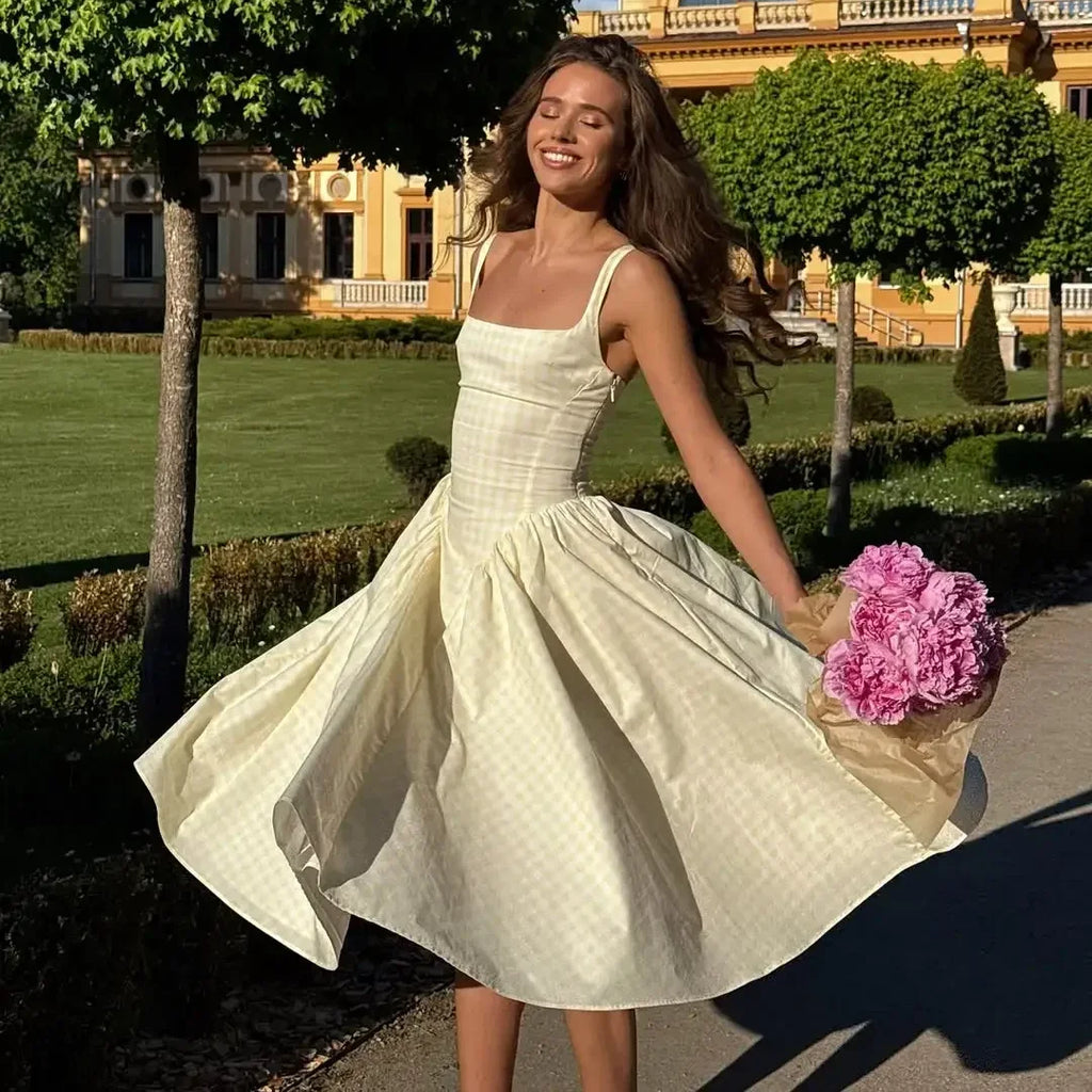 Lady Solid Sleeveless Sling Dress Backless Slim Pleated Hem Square Neck Plaid A-line Dresses Women Vacation Summer Midi Robes