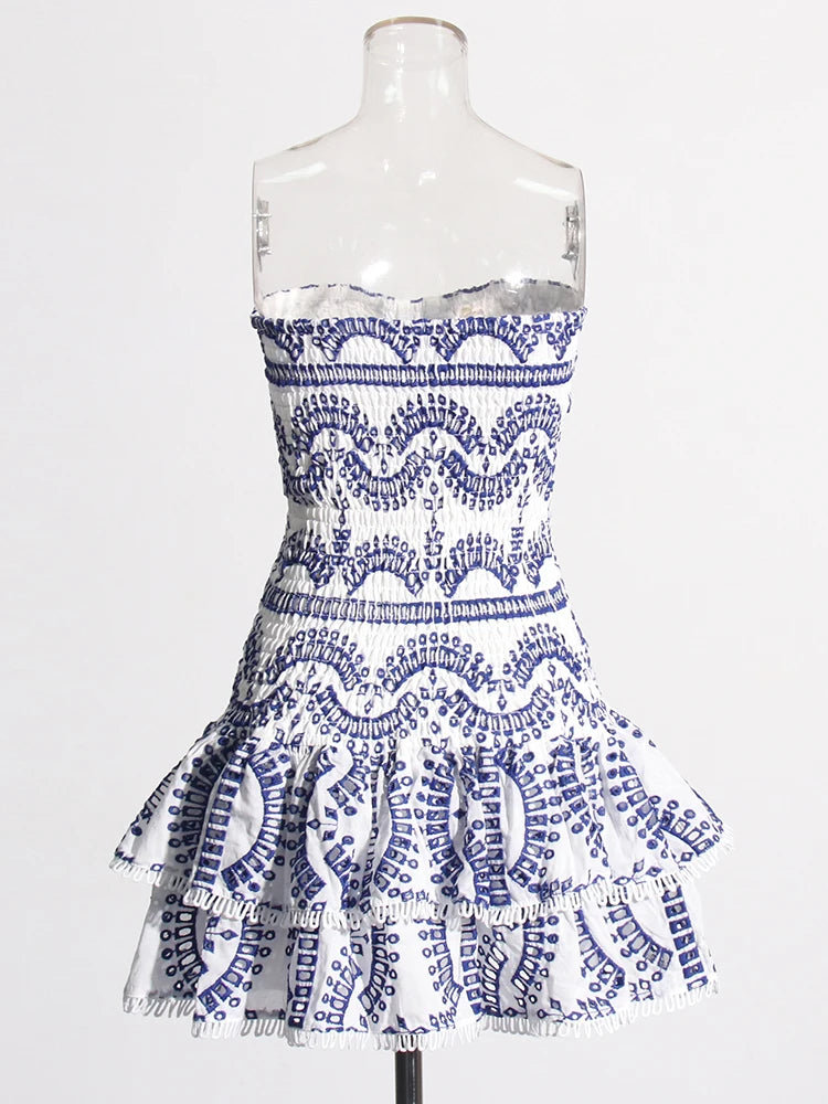 TWOTWINSTYLE Designer Mini A Line Dresses Strapless Sleeveless High Waist Spliced Ruffles Hem Elegant Slimming Dress Female New