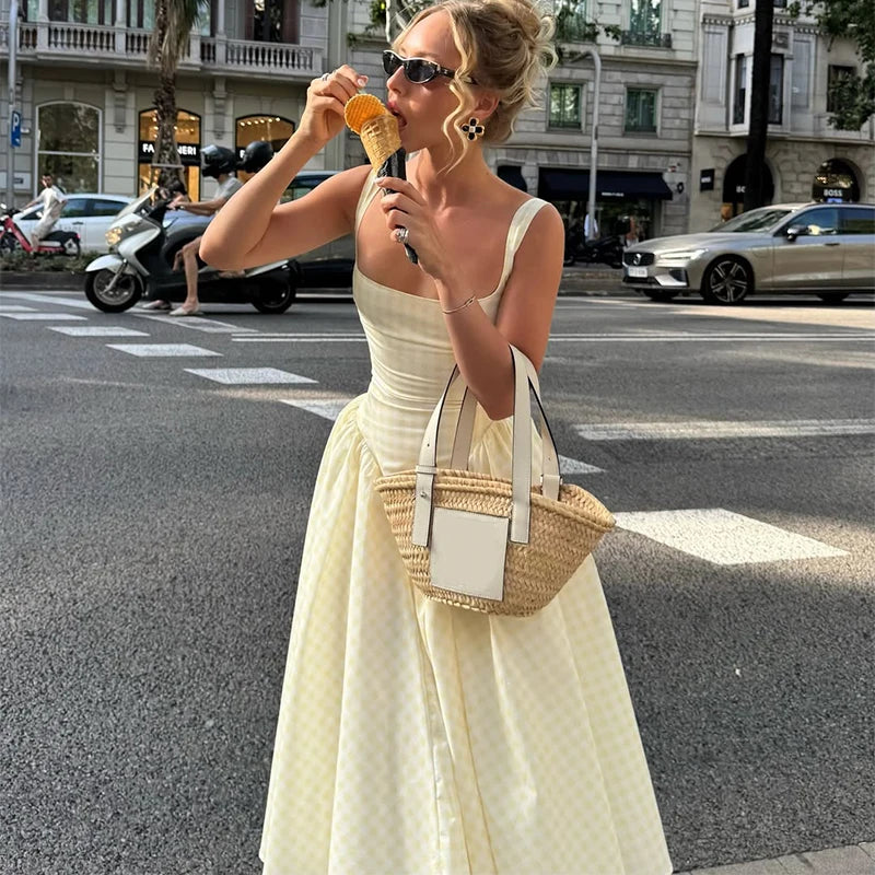 Lady Solid Sleeveless Sling Dress Backless Slim Pleated Hem Square Neck Plaid A-line Dresses Women Vacation Summer Midi Robes